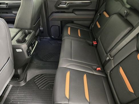 Used 2026 GMC Sierra 2500 AT4 w/ AT4 Premium Plus Package AWD/4WD image 33
