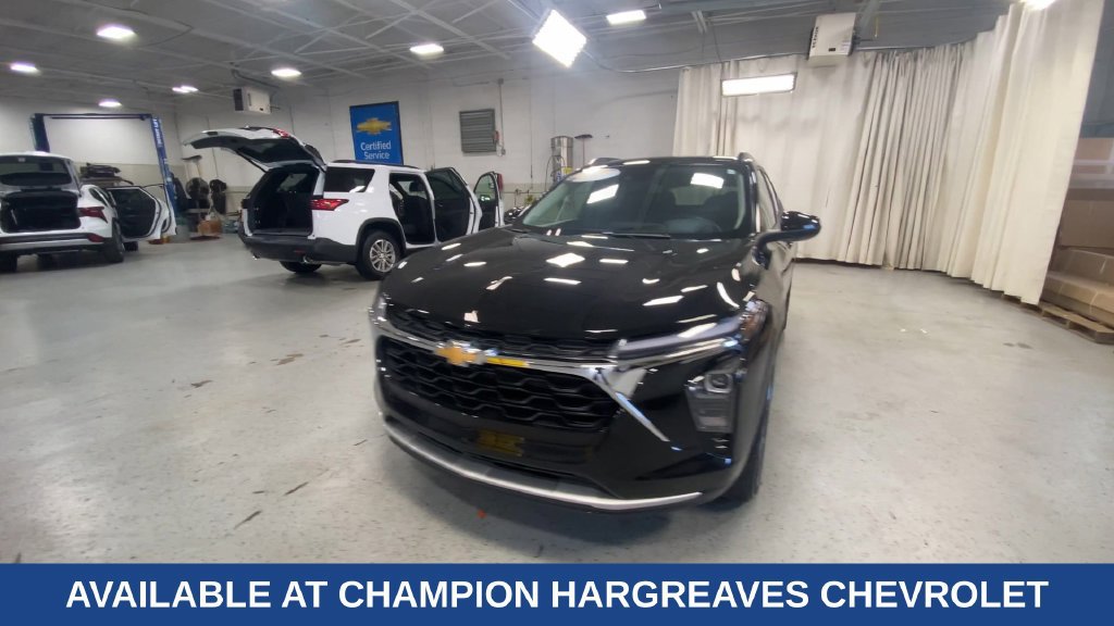 Certified 2024 Chevrolet Trax LT w/ Driver Confidence Package FWD image 5