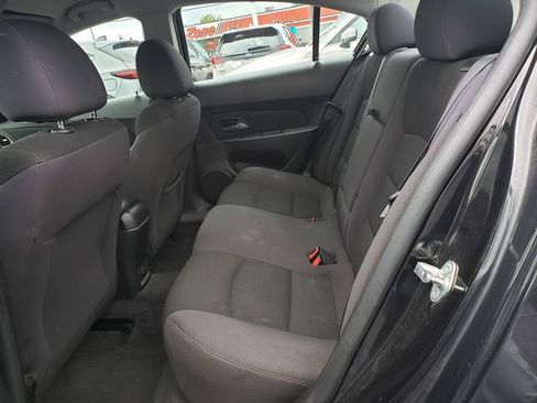 Used 2015 Chevrolet Cruze LT FWD image 12