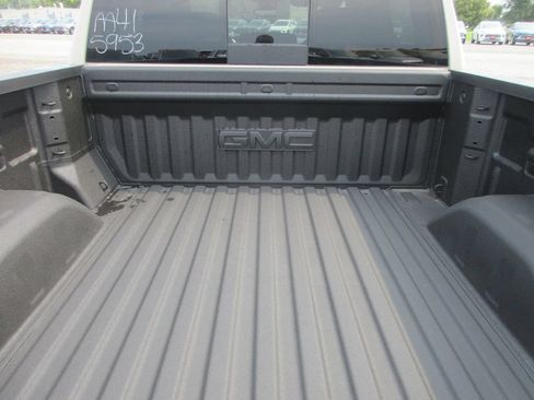 New 2026 GMC Sierra 1500 Denali AWD/4WD image 9