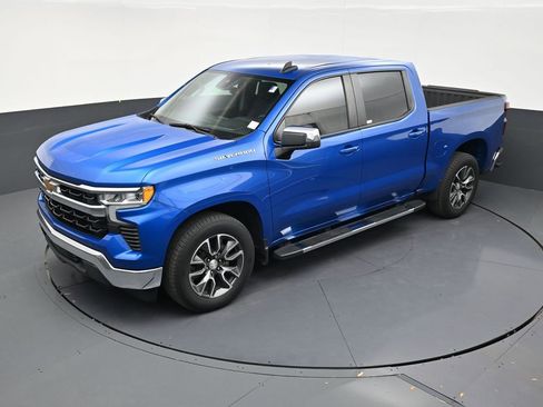 Used 2022 Chevrolet Silverado 1500 LT RWD image 12