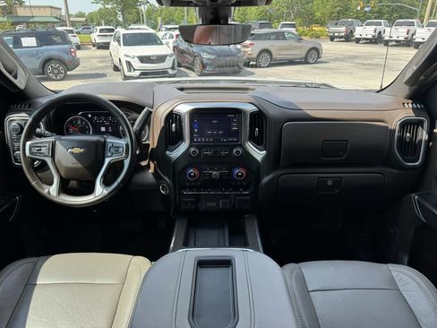 Used 2020 Chevrolet Silverado 1500 LTZ w/ LTZ Plus Package AWD/4WD image 14