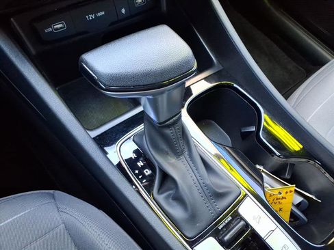 Certified 2022 Hyundai Santa Cruz SEL w/ Activity Package image 23