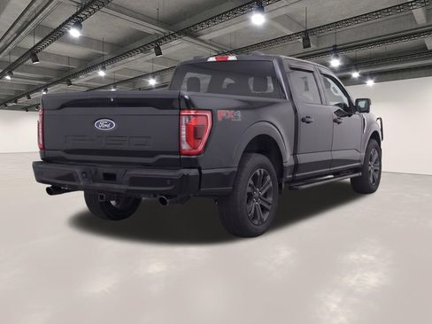 Used 2022 Ford F150 XLT w/ Equipment Group 302A High AWD/4WD image 4
