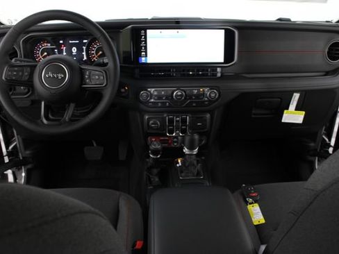 New 2026 Jeep Gladiator Rubicon image 9