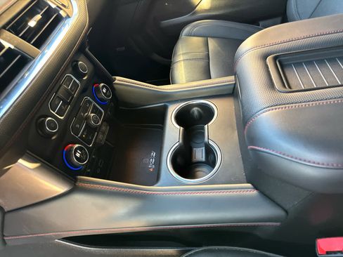 Certified 2022 Chevrolet Suburban RST image 19