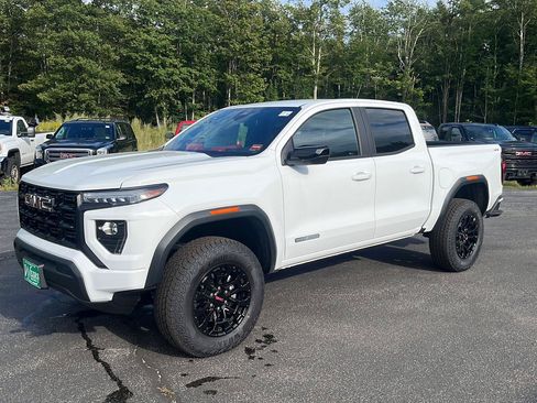 New 2026 GMC Canyon Elevation AWD/4WD image 1