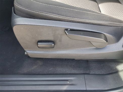 Used 2020 Chevrolet Colorado LT image 27