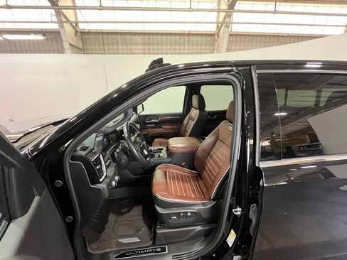 Used 2024 GMC Sierra 1500 Denali Ultimate AWD/4WD image 16