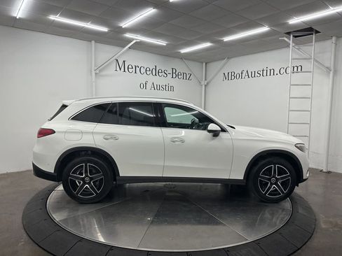 New 2026 Mercedes-Benz GLC 300 image 8