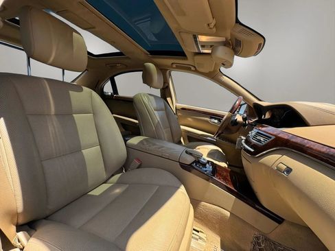 Used 2013 Mercedes-Benz S 550 4MATIC image 16