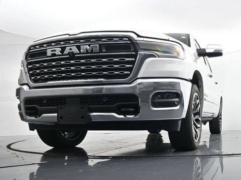 Used 2025 RAM 1500 Limited AWD/4WD image 19