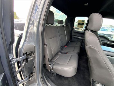 Used 2016 Ford F150 XLT w/ Equipment Group 301A Mid image 39