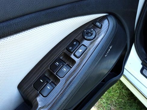 Used 2013 Kia Optima SX w/ Limited Pkg image 48