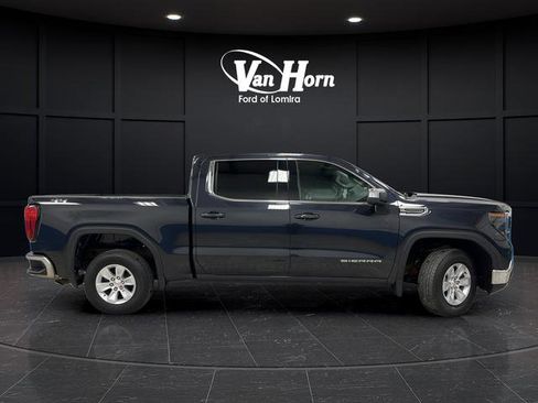 Used 2023 GMC Sierra 1500 SLE AWD/4WD image 8