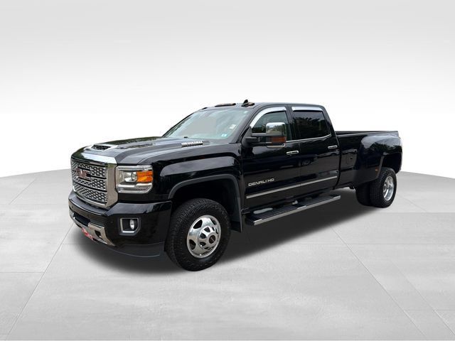 Used 2018 GMC Sierra 3500 Denali w/ Duramax Plus Package AWD/4WD image 7