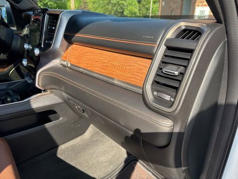 Used 2020 RAM 1500 Longhorn AWD/4WD image 11