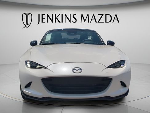 New 2026 MAZDA MX-5 Miata Club w/ Interior Package RWD image 3