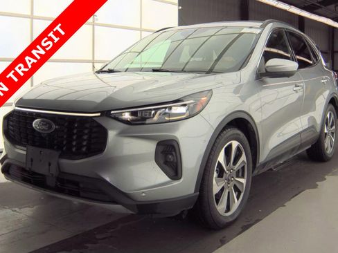 Used 2024 Ford Escape Platinum FWD image 1