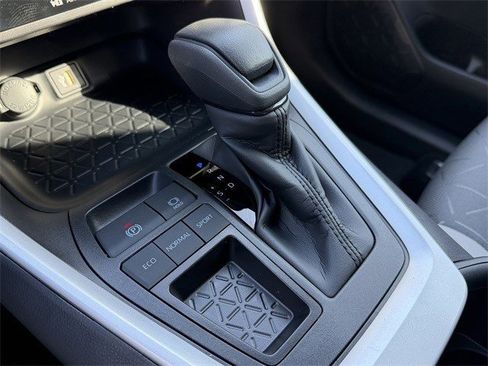 New 2025 Toyota RAV4 XLE image 13