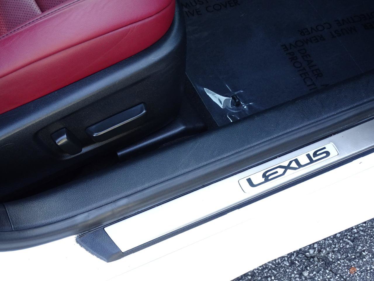 Used 2020 Lexus IS 350 F Sport w/ F Sport Package RWD image 31