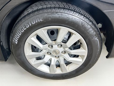 Used 2013 Nissan Altima 2.5 S FWD image 11