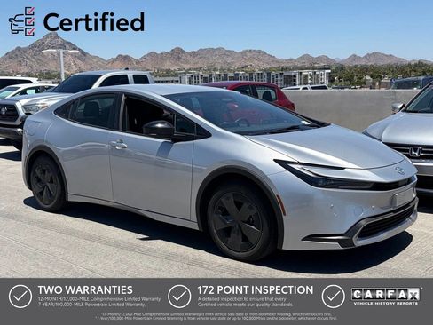 Used 2026 Toyota Prius Plug-In Hybrid FWD image 1