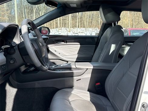 Used 2021 Toyota Avalon Limited w/ Advanced Safety Package image 10