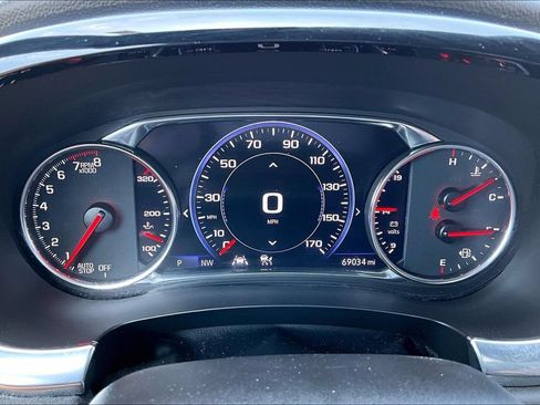Used 2023 Chevrolet Traverse High Country FWD image 19