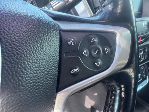 Used 2019 GMC Terrain SLT w/ Preferred Package FWD image 31