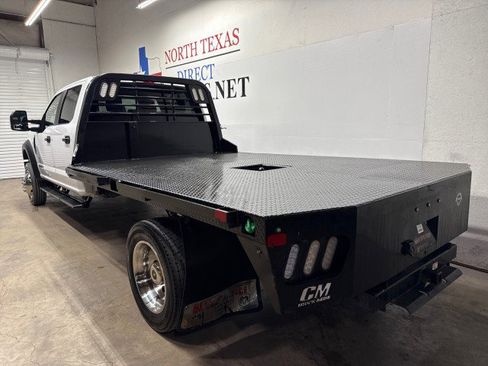 Used 2022 Ford F550 4x4 Crew Cab Super Duty w/ Power Equipment Group image 8