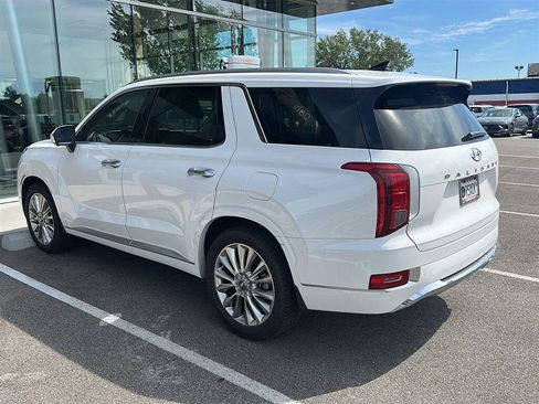 Used 2020 Hyundai Palisade Limited FWD image 3