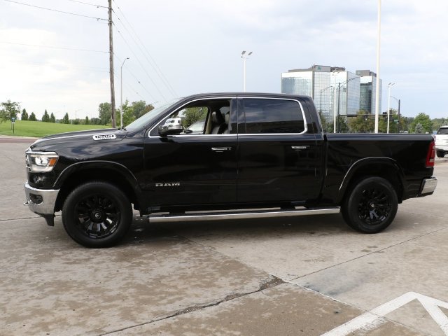 Used 2019 RAM 1500 Laramie AWD/4WD image 4