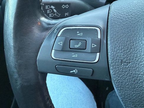 Used 2010 Volkswagen Jetta TDI image 47