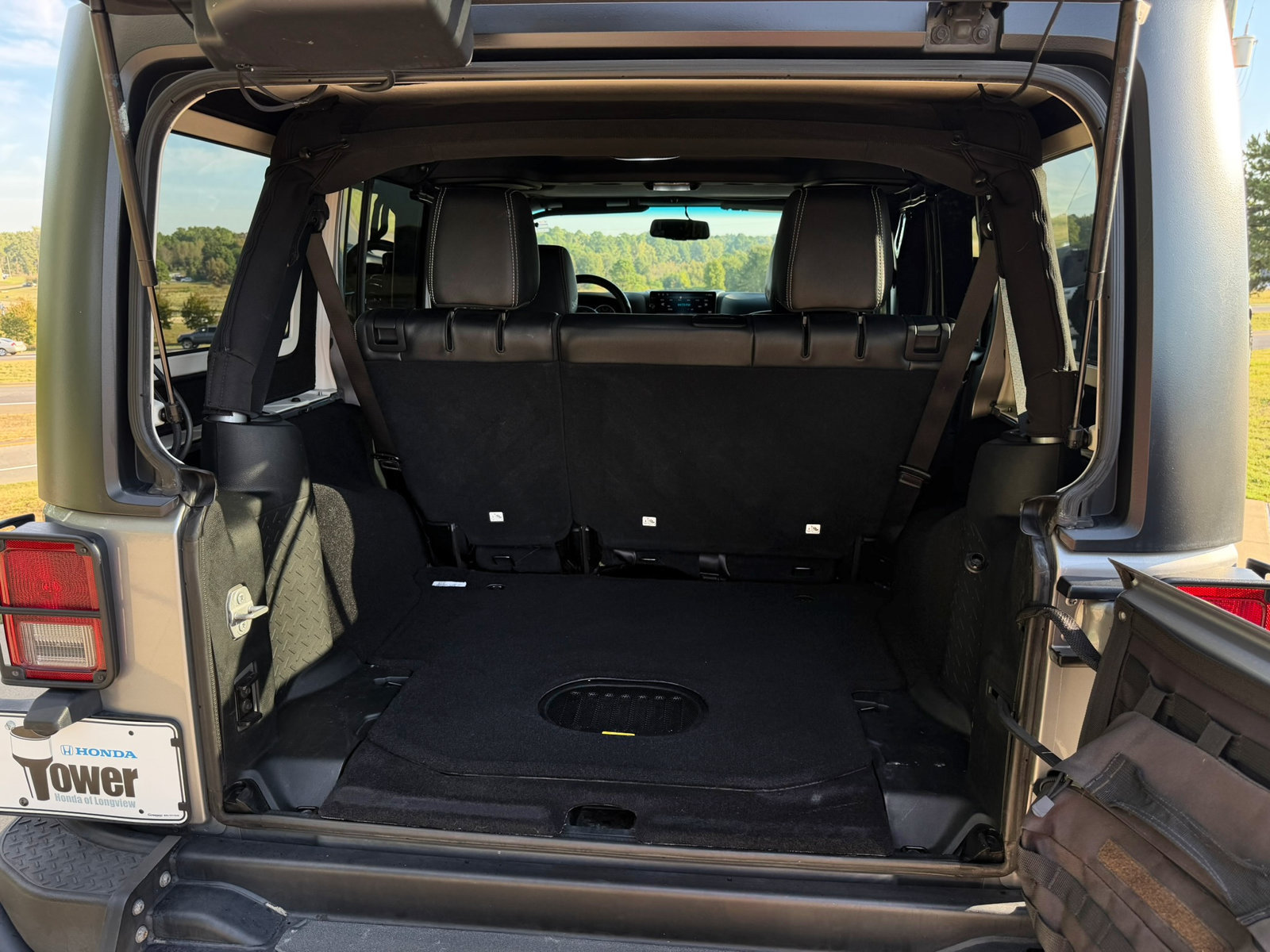 Used 2018 Jeep Wrangler Unlimited Sport AWD/4WD image 37