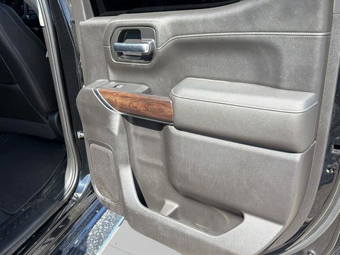 Used 2019 GMC Sierra 1500 SLT w/ SLT Premium Plus Package image 13