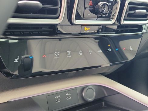 New 2026 Nissan Sentra SL image 30