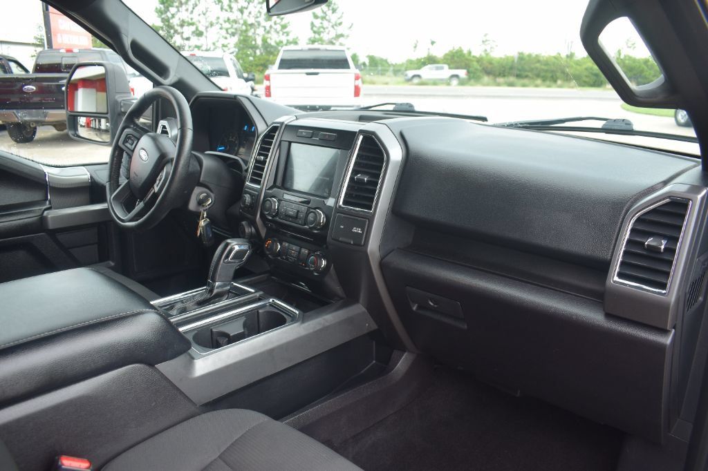 Used 2016 Ford F150 XLT w/ Equipment Group 302A Luxury AWD/4WD image 14