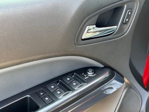 Used 2015 Chevrolet Colorado Z71 image 15