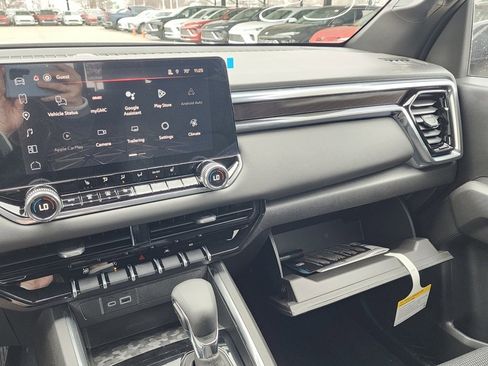 New 2026 GMC Canyon Elevation w/ Convenience Package image 35