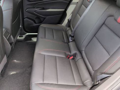 Used 2025 Chevrolet Trax RS w/ Driver Confidence Package FWD image 19
