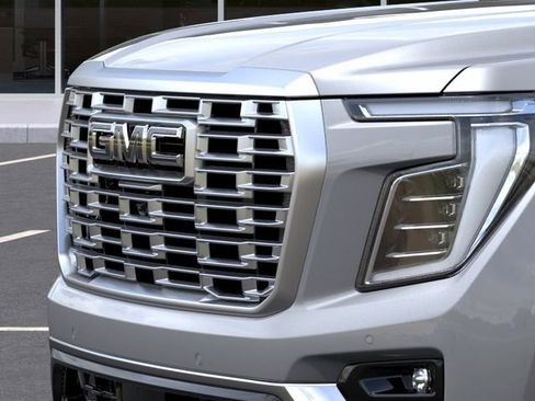 New 2026 GMC Yukon XL Denali w/ Sun & Power Step Package AWD/4WD image 13