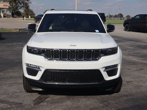 New 2025 Jeep Grand Cherokee Limited image 20