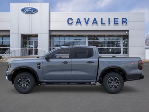 Used 2025 Ford Ranger XLT w/ FX4 Off-Road Package image 3