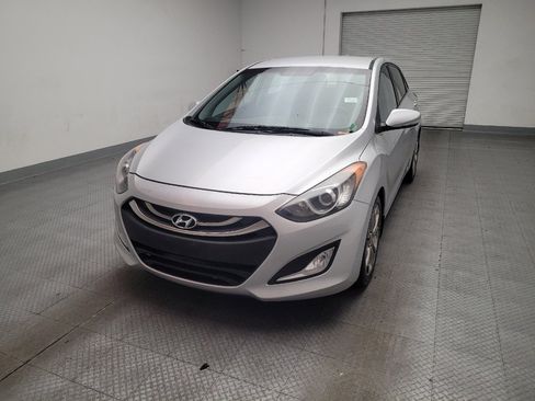 Used 2015 Hyundai Elantra GT w/ Option Group 02 FWD image 15