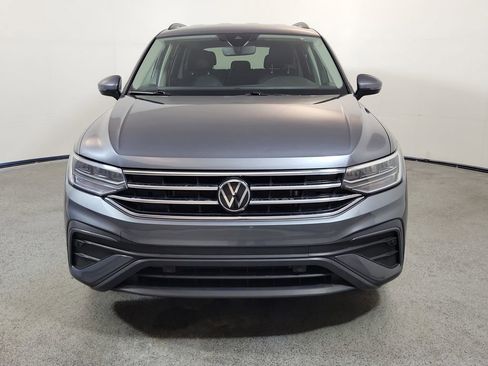 Used 2024 Volkswagen Tiguan S image 2