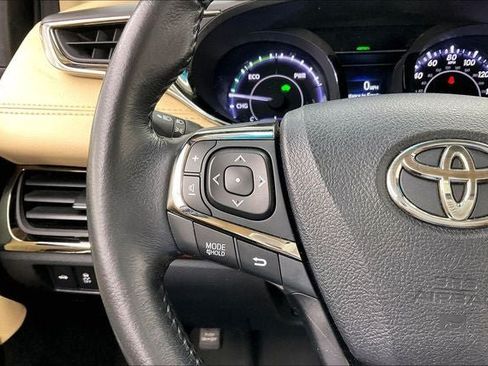Used 2013 Toyota Avalon XLE Touring FWD image 23