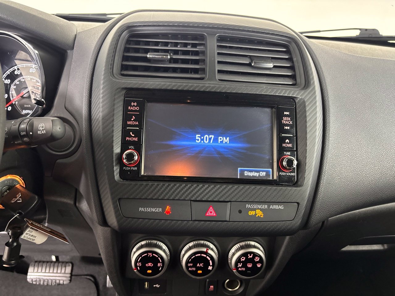 Used 2025 Mitsubishi Outlander Sport ES AWD/4WD image 16