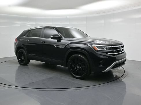 Used 2023 Volkswagen Atlas Cross Sport SE w/ Black Wheel Package AWD/4WD image 24