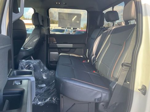 New 2026 Ford F250 Lariat w/ Black Appearance Package AWD/4WD image 14